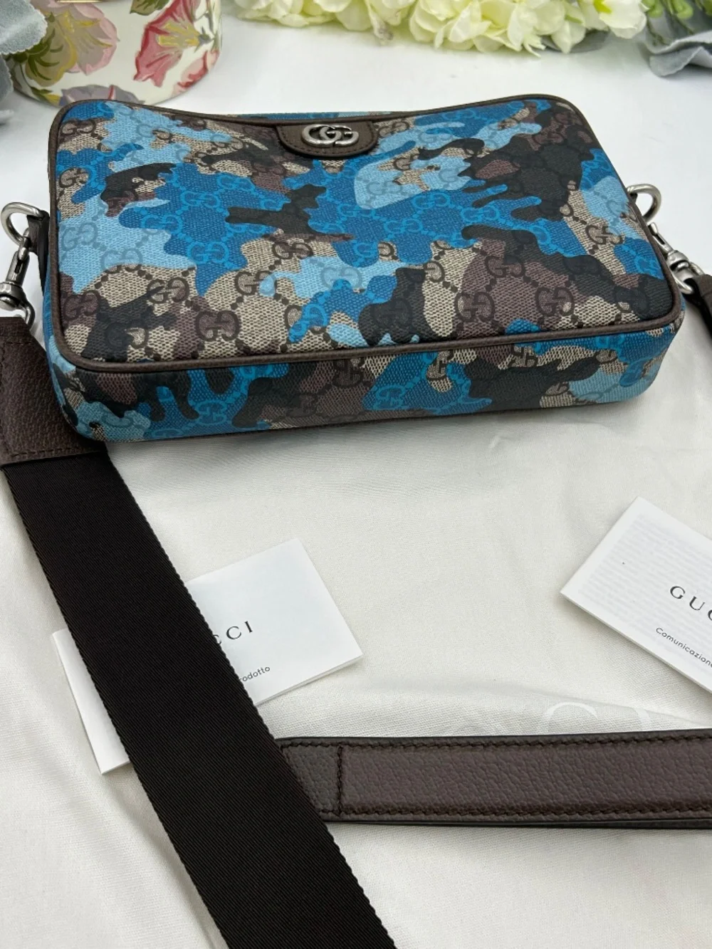 Unisex Gucci GG Crossbody Bag.